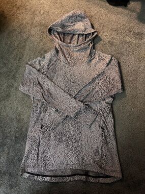 lululemon athletica Heathered black and white Hooded Pullover